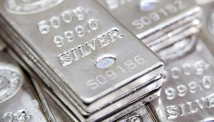 الفضة: قفزة تقارب 149% منذ يناير