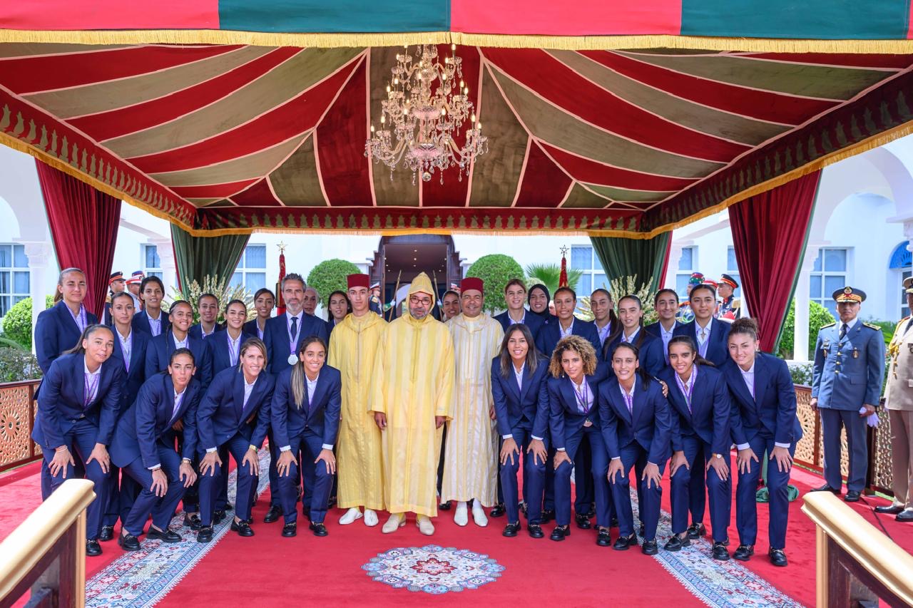 جلالة الملك يترأس بالمضيق حفل استقبال بمناسبة عيد العرش المجيد