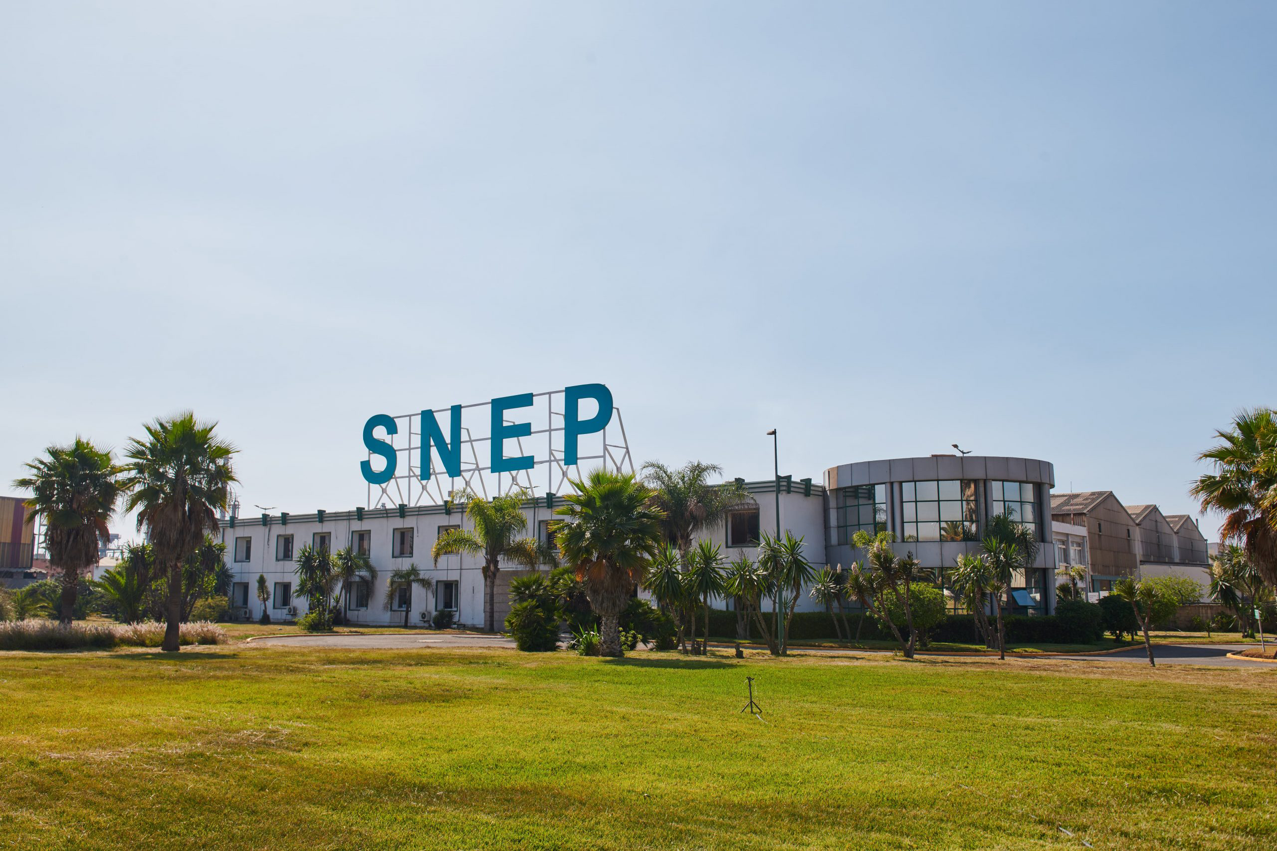 SNEP ترفع رقم معاملاتها إلى 379.3 مليون درهم وتواصل خفض مديونيتها