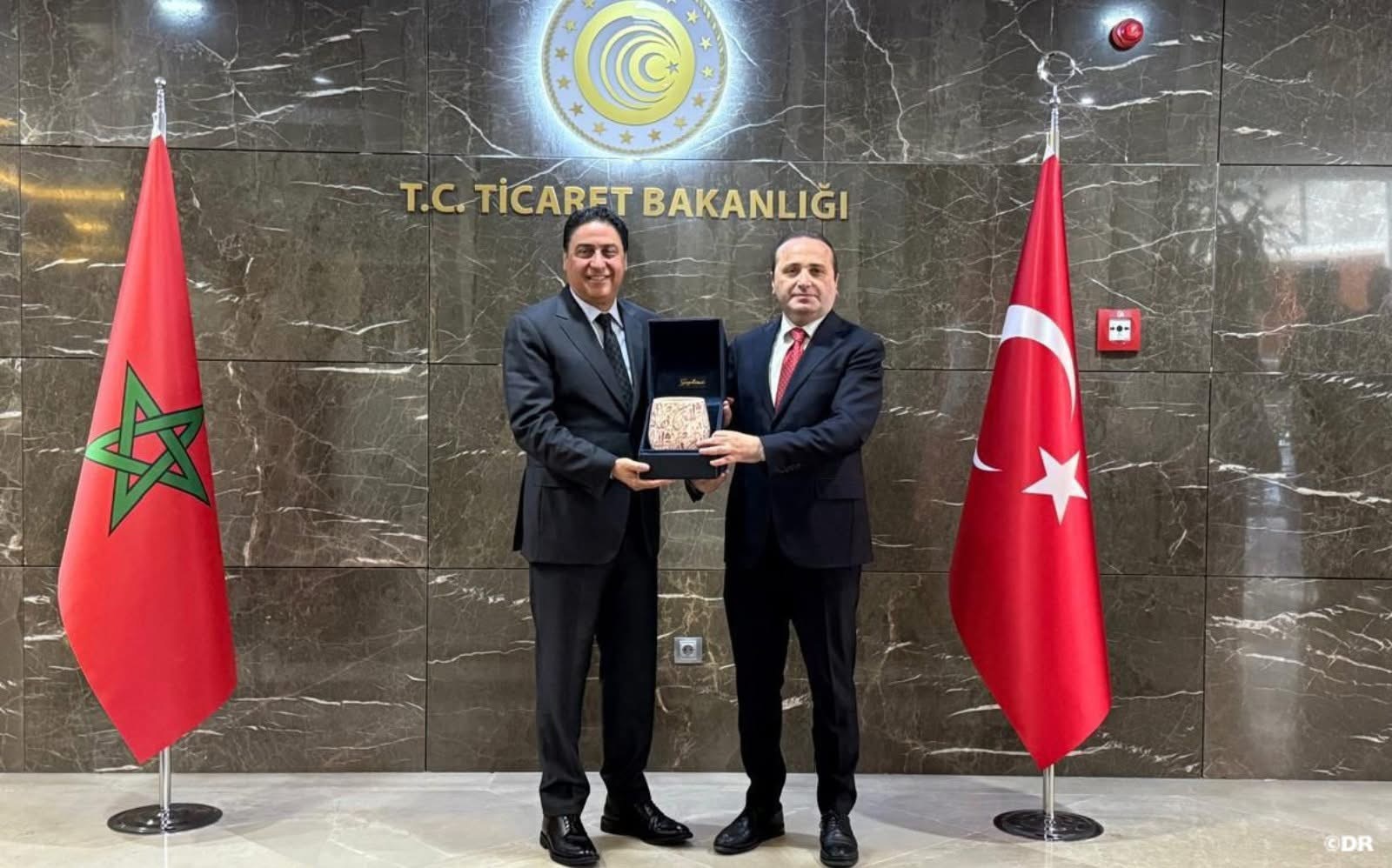 المغرب وتركيا يعززان التعاون التجاري والاستثمار
