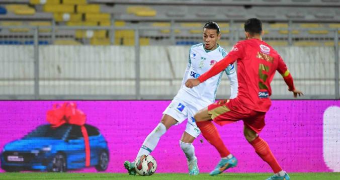 هذا موعد وقنوات نقل مباراة "الديربي" بين الوداد والرجاء