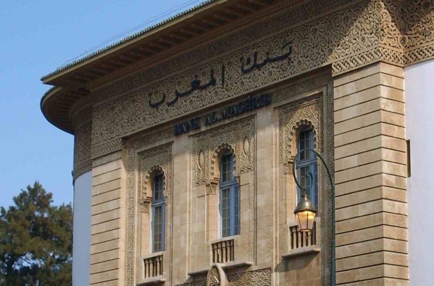 استمرار تراجع أسعار الفائدة قصيرة ومتوسطة الأجل