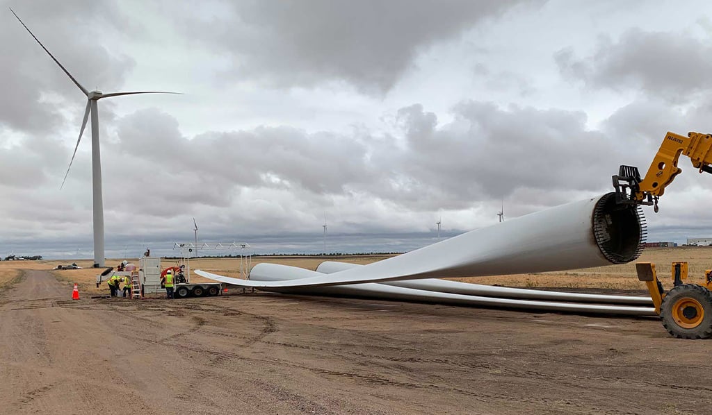 الصينية "أيلون" تستثمر في مصنع لإنتاج أجنحة مولدات الطاقة الريحية بالناظور