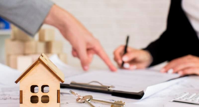 الوكالة العقارية تطلق مشروعا لرقمنة ملايين وثائق التحفيظ العقاري