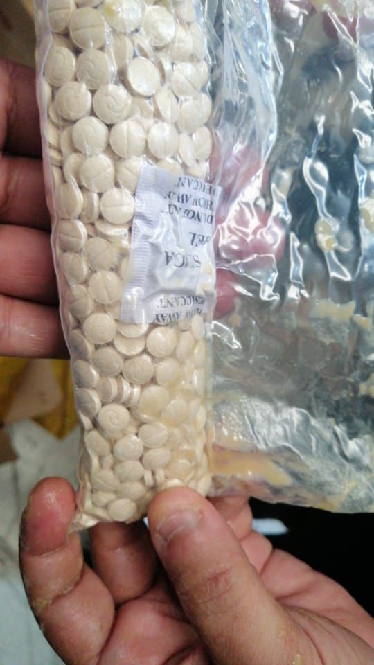 أمن  ميناء طنجة المتوسط يحبط عملية تهريب دولية ضخمة للأقراص المهلوسة