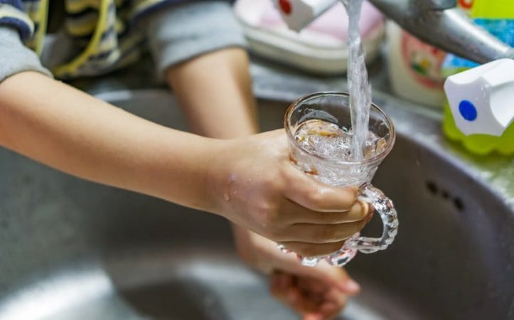 عيد الأضحى يرفع مخاوف سلطات البيضاء من هدر 6500 متر مكعب خلال يوم واحد