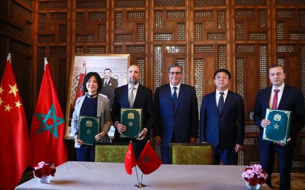 بطاريات السيارات الكهربائية.. الصينية- الأوربية "كوسيون" توقع اتفاقا مع المغرب لبناء مصنع ضخم ببولقنادل