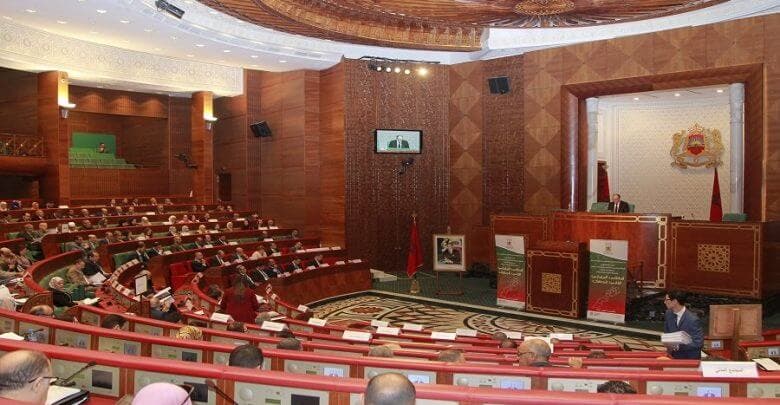 مجلس المستشارين يصادق بالأغلبية على مشروع القانون الإطار المتعلق بميثاق الاستثمار