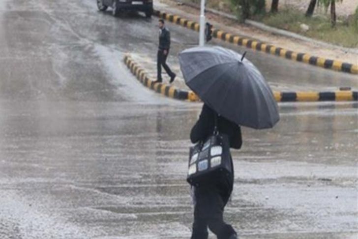 طقس الخميس..أجواء باردة وأمطار متفرقة وثلوج