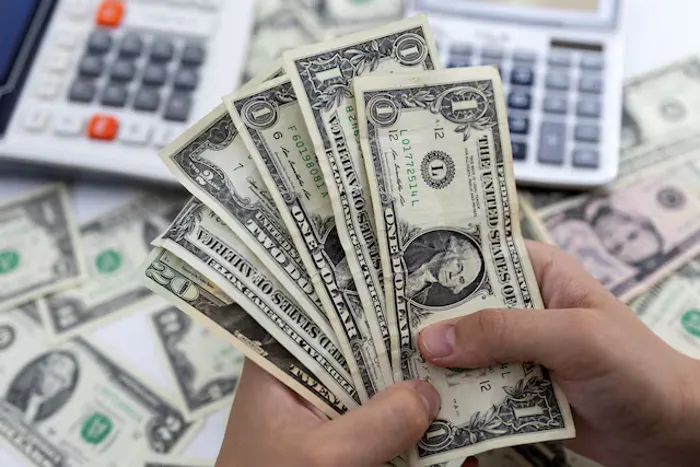 إلى أين يتجه الدولار مع اقتراب اجتماع الاحتياطي الفيدرالي؟