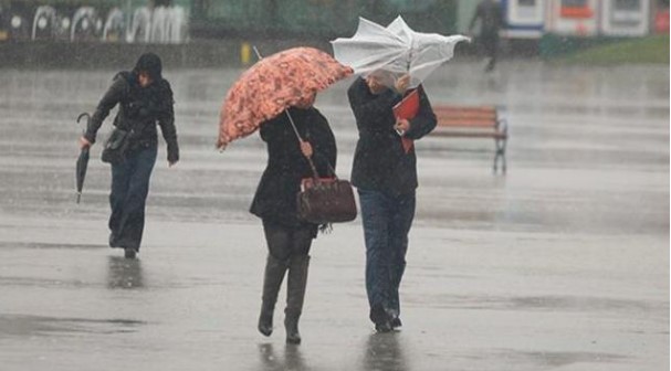 نشرة خاصة : أمطار قوية من الخميس إلى الجمعة في عدد من مناطق المملكة