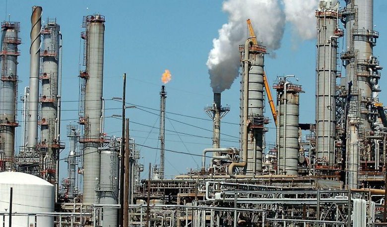 عاجل.. النيران تشتعل في مخزن للغاز قرب سامير