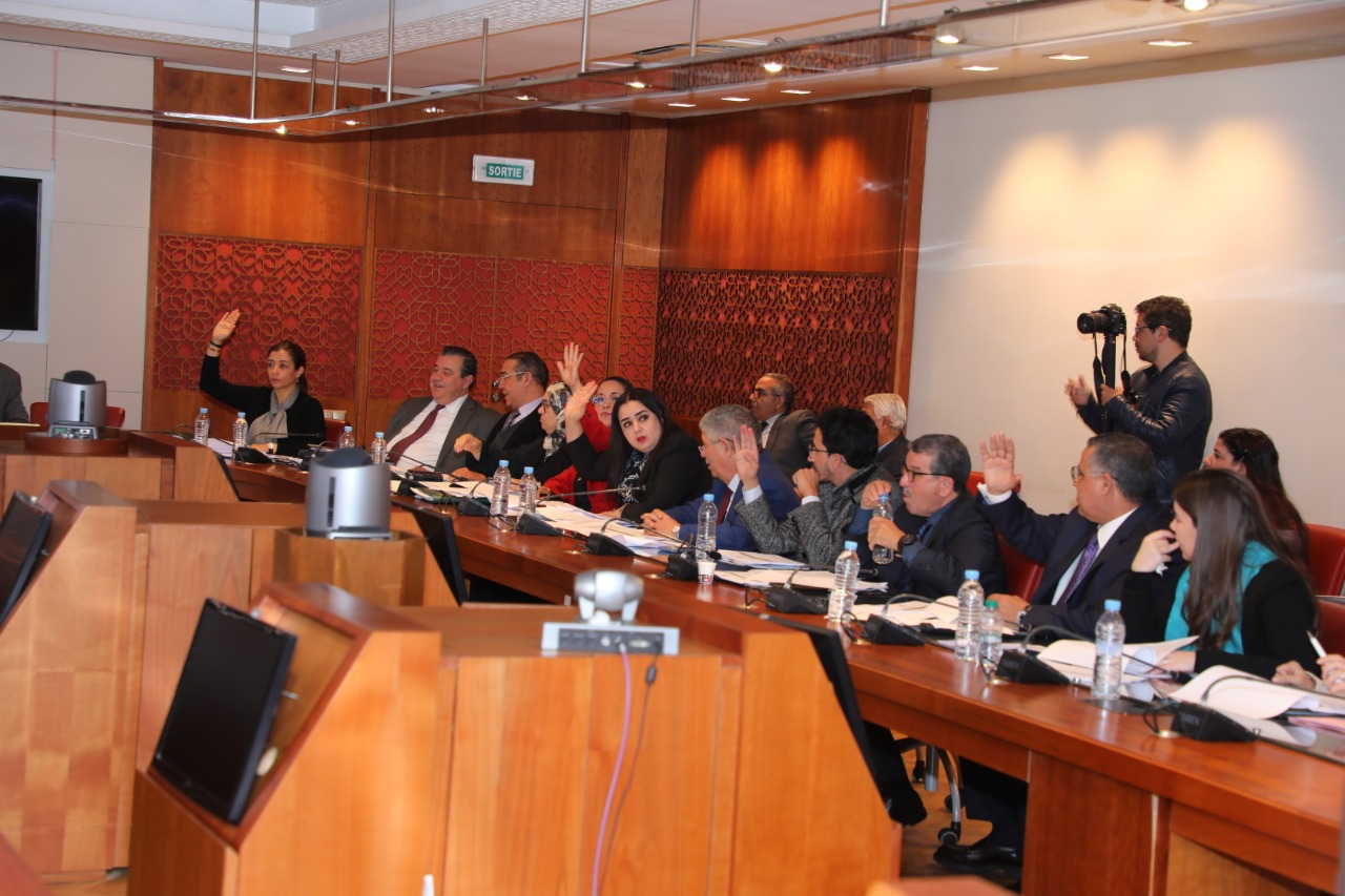 التصويت على مشروعي قانونين للمجلس الأعلى للسلطة القضائية والنظام الأساسي للقضاة