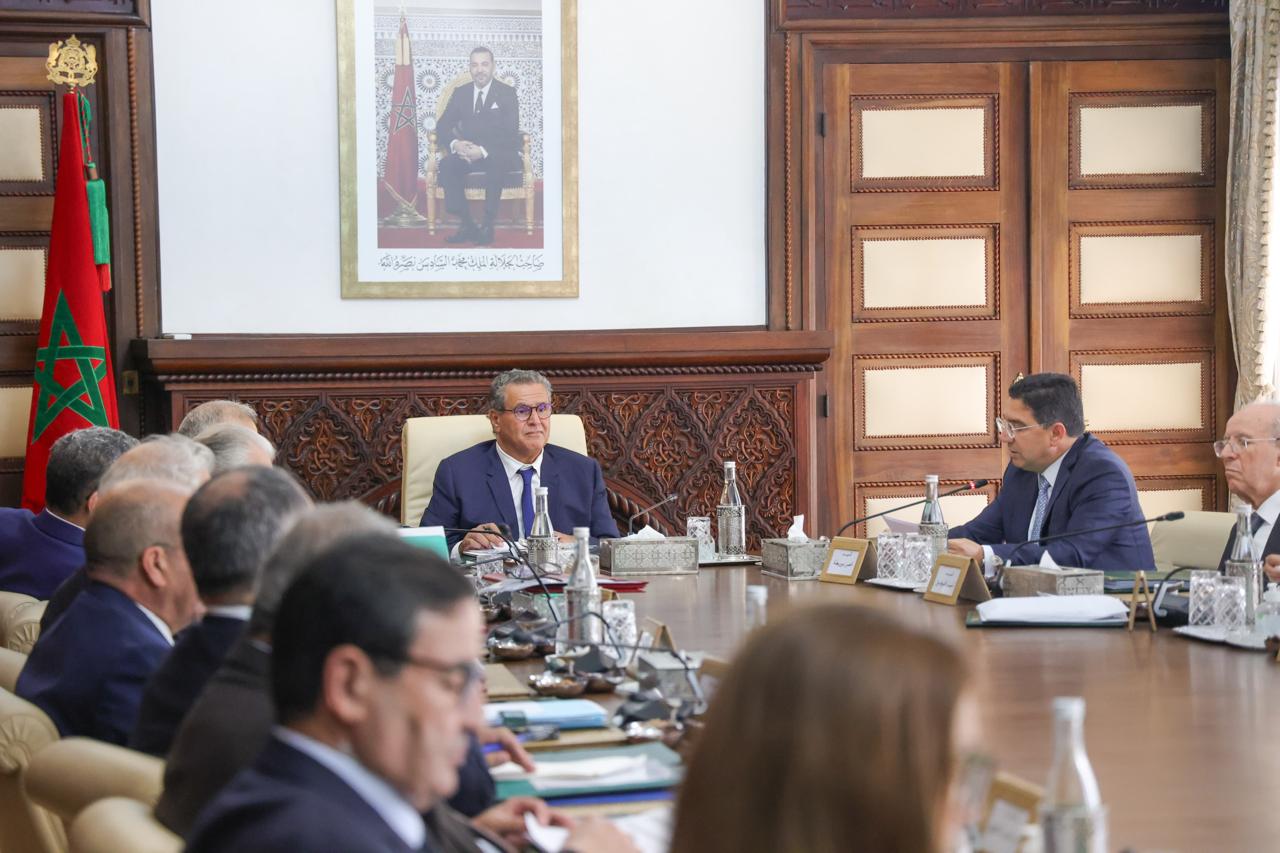 مجلس الحكومة يتدارس عملية "مرحبا 2025" ويصادق على مشاريع قوانين لتعزيز الإطار الاجتماعي لأسرة العدل والسجون