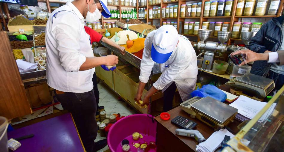 مراقبة الأسواق.. إحالة 1584 محضر مخالفة على القضاء منذ بداية رمضان