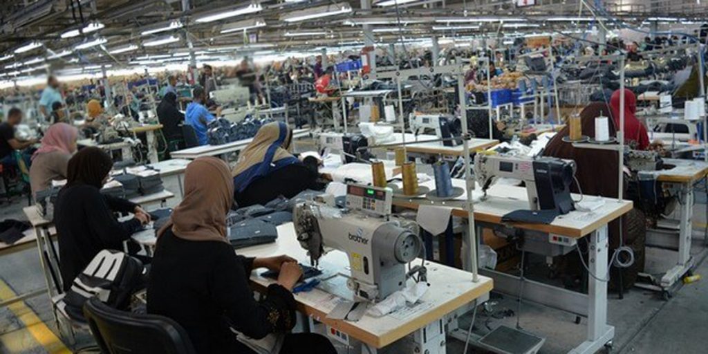 ماهي طبيعة المعوقات التي تمنع المقاولات المغربية من تطوير استثماراتها؟