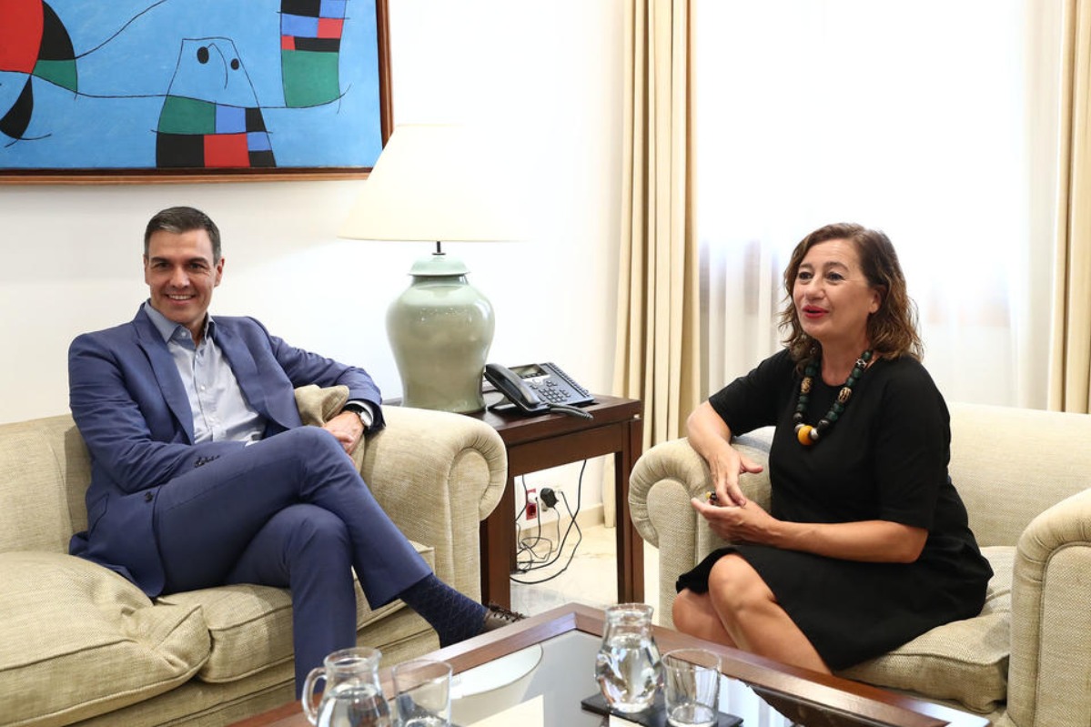 في الطريق إلى كرسي رئاسة الحكومة.. مرشحة سانشيز تنتخب على رأس مؤتمر النواب