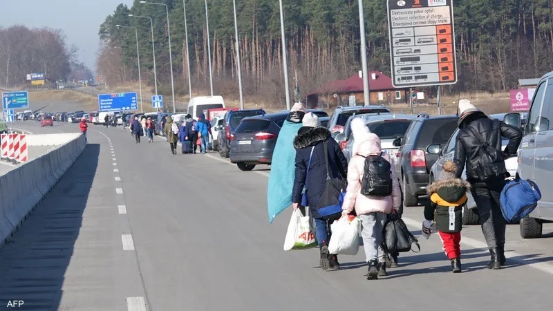 وزارة الشؤون الخارجية:  حوالي  2000 مغربي استطاعوا مغاردة أوكرانيا