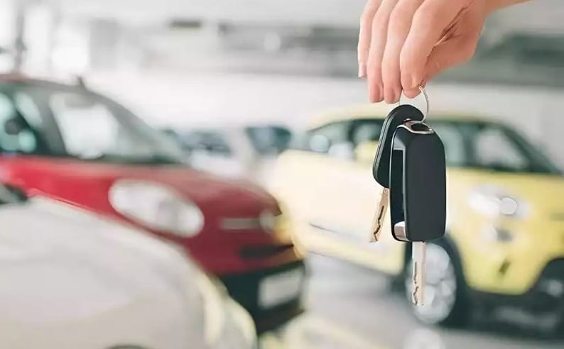 عيد الأضحى يلهب أسعار كراء السيارات