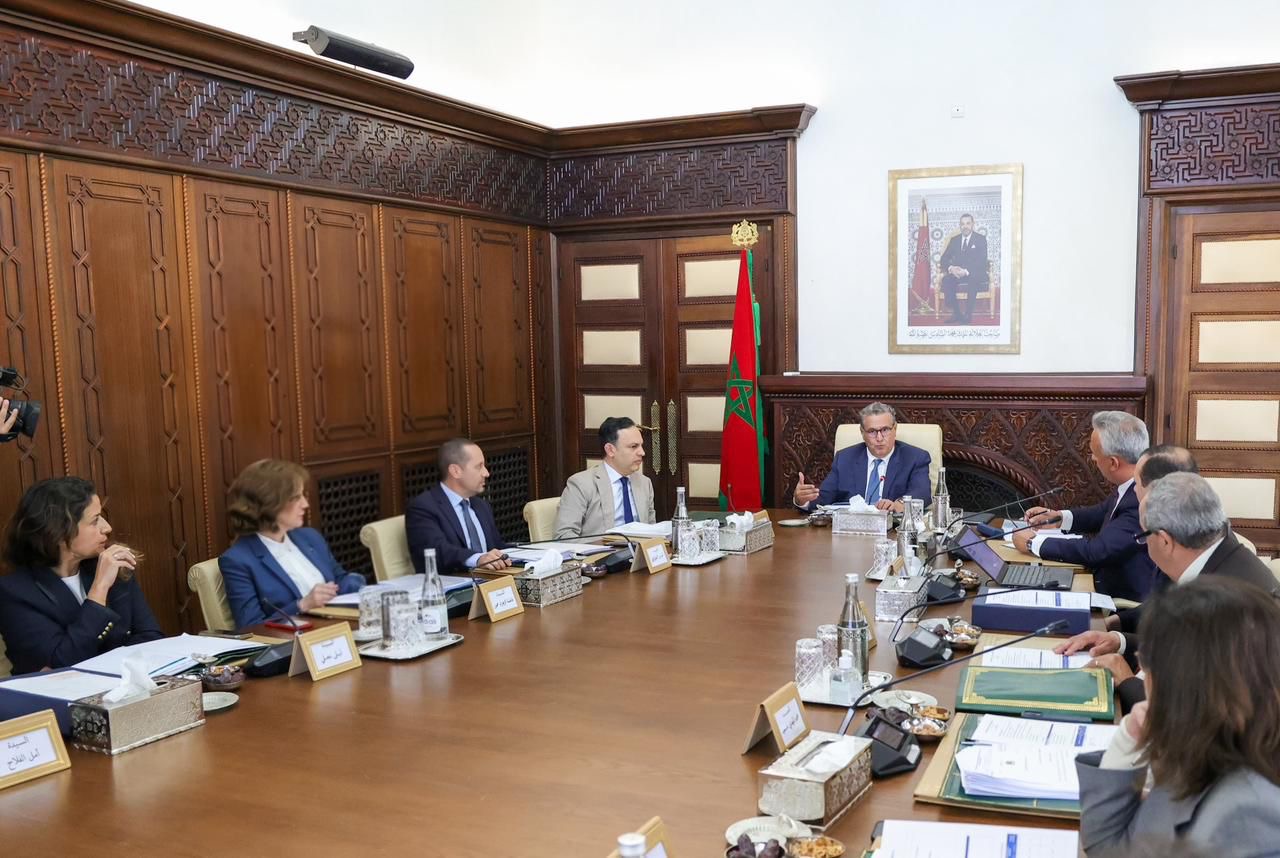 لجنة الاستثمارات تصادق على مشاريع بـ86 مليار درهم لتعزيز التشغيل والاستثمار