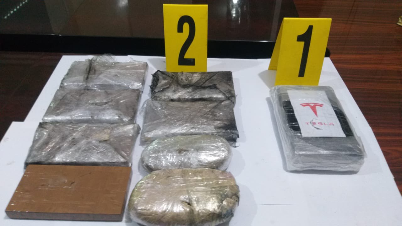 مكافحة تهريب المخدرات.. الأمن يجهض محاولة تهريب للكوكايين والهروين بالناظور