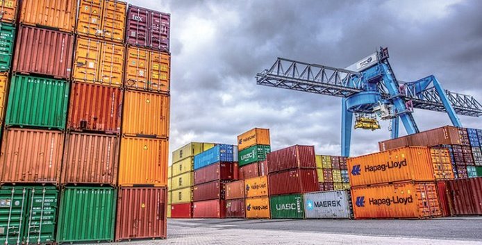 العجز التجاري يتراجع بـ 6.8% مع نهاية يونيو