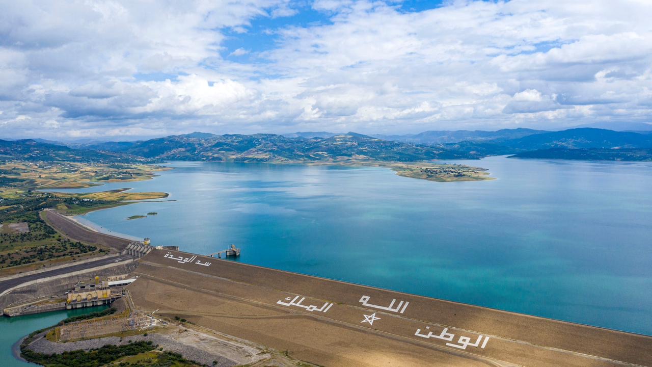 الأمطار تنعش مخزون السدود المغربية