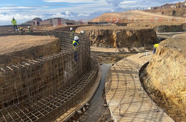 منجم الفضة "زكوندر".. "آيا غولد أند سيلفر" الكندية ترفع مداخيلها إلى 10.4 ملايين دولار