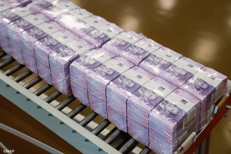 عجز السيولة يصل إلى 144,13 مليار درهم