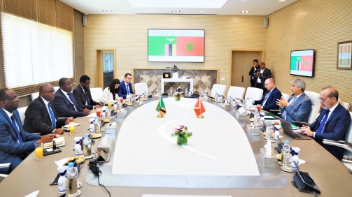 التجربة المغربية في الزي و"الجيل الأخضر" يجذبان وزير الفلاحة الزامبي في لقائه بصديقي