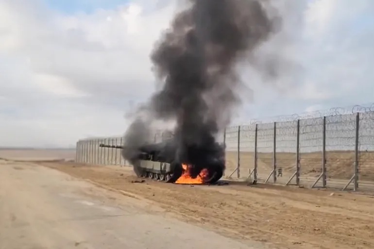 المقاومة الفلسطينية تجتاح مستوطنة وتأسر جنودا إسرائيليين