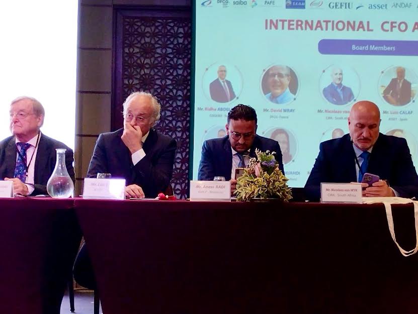 انتخاب المغربيين لمجاهدي وراضي عضوين في مجلس إدارة التحالف الدولي للمسيرين الماليين