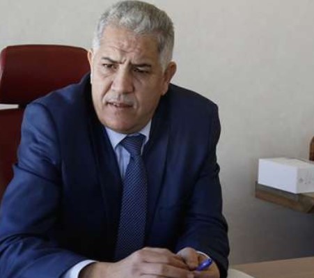 العمراني من تفكيك شبكات التهريب إلى قيادة الإدارة الجمركية