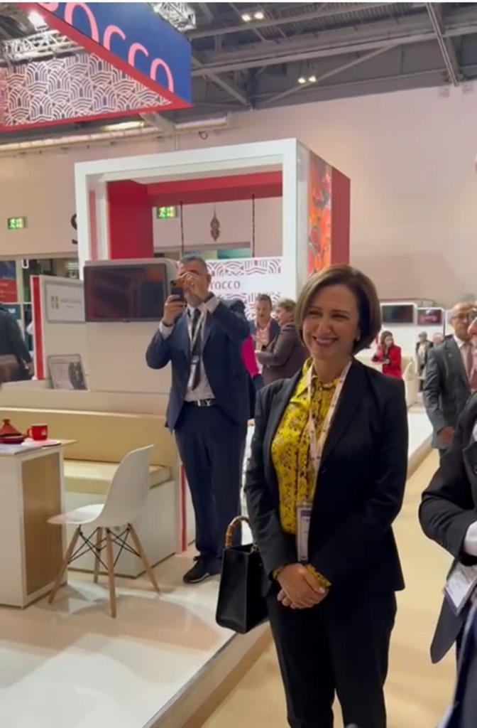 عمور: نستهدف مضاعفة عدد السياح الوافدين من بريطانيا بحلول 2027