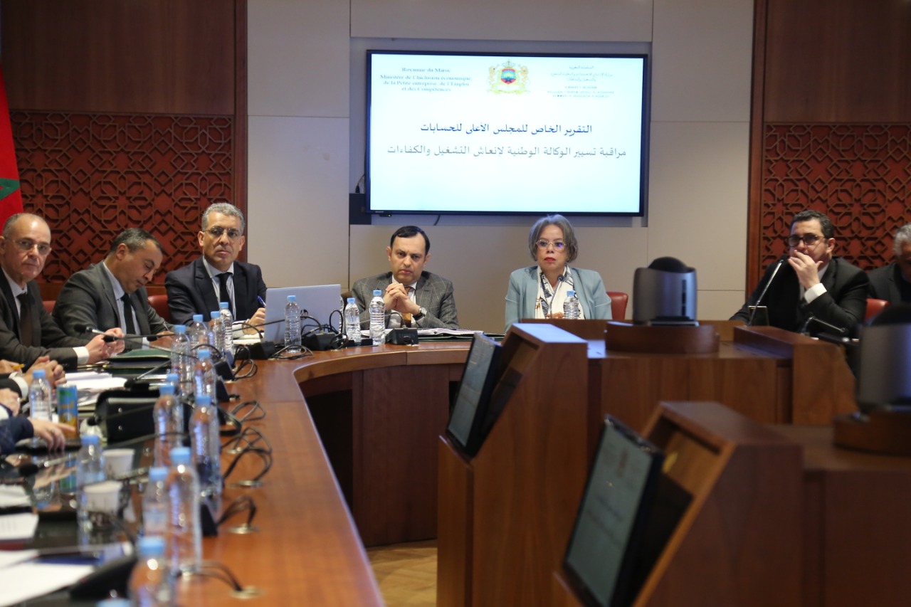 السكوري يستعرض حصيلة مراقبة تسيير "أنابيك"