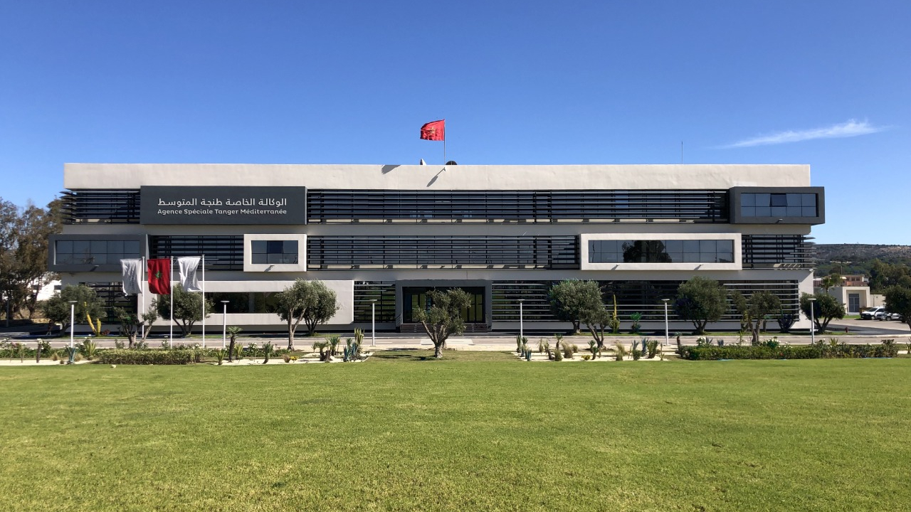 مجموعة طنجة المتوسط تسجل رقم معاملات قياسي بلغ 13 مليار درهم في 2025