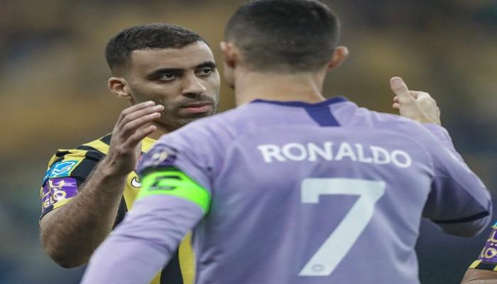 حمد الله مرشح لجائزة "أفضل لاعب" إلى جانب كريستيانو رونالدو