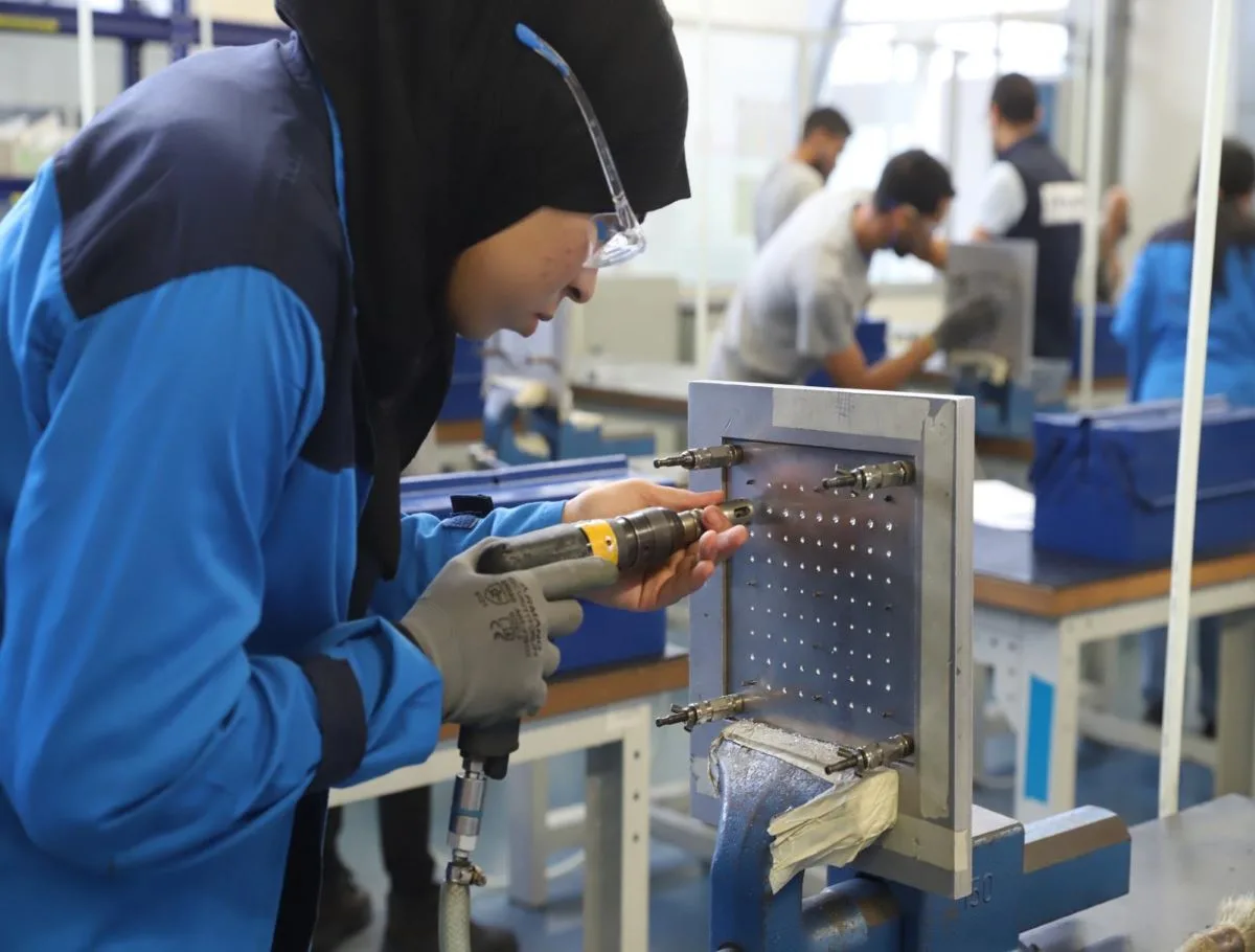 دراسة تكشف دور الدعم العمومي في تعزيز الابتكار والبحث والتطوير داخل المقاولات المغربية