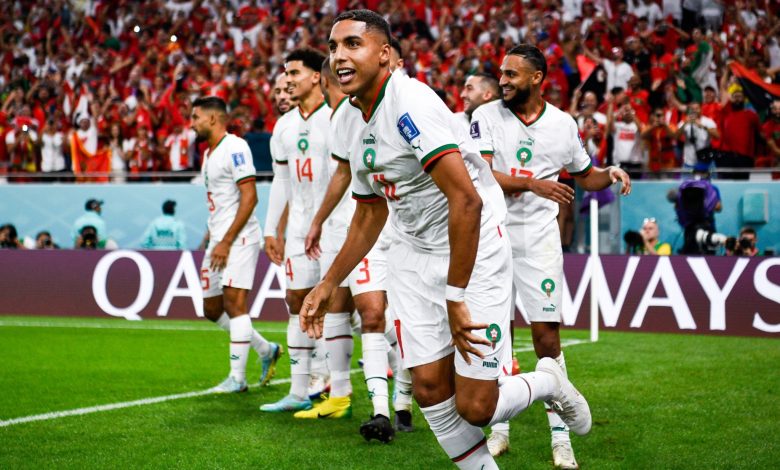 الأسود ينهون الشوط الأول متقدمين على كندا ويقتربون من التأهل