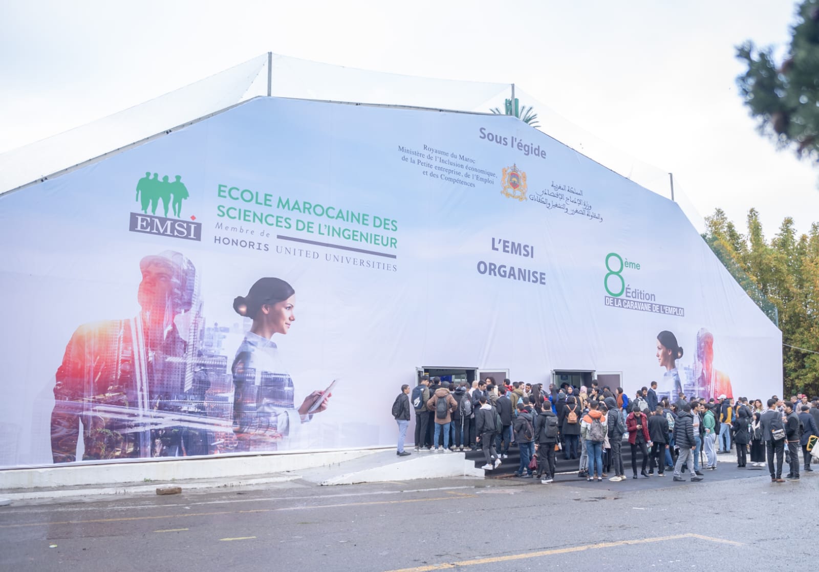 أزيد من 1000 شخص و200 مقاولة شاركوا في القافلة الوطنية للتشغيل بمراكش