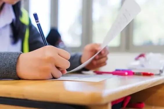 بسبب نهائي "كان 2025"..  تأجيل الامتحان الموحد المحلي وفروض المراقبة المستمرة