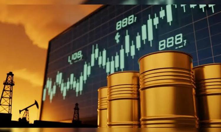 أسعار النفط ترتفع وسط تراجع آمال إنهاء الحرب في الشرق الأوسط