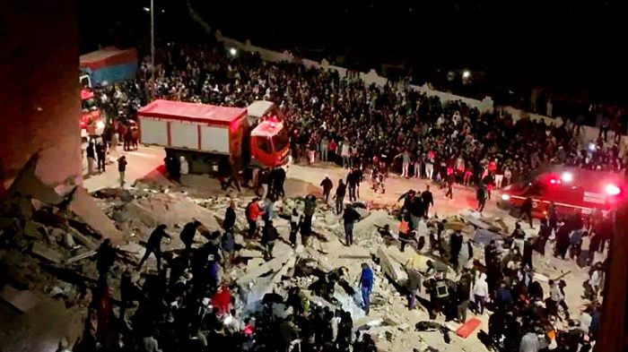 النيابة العامة تفتح تحقيقا في انهيار بنايتي فاس المأساوي