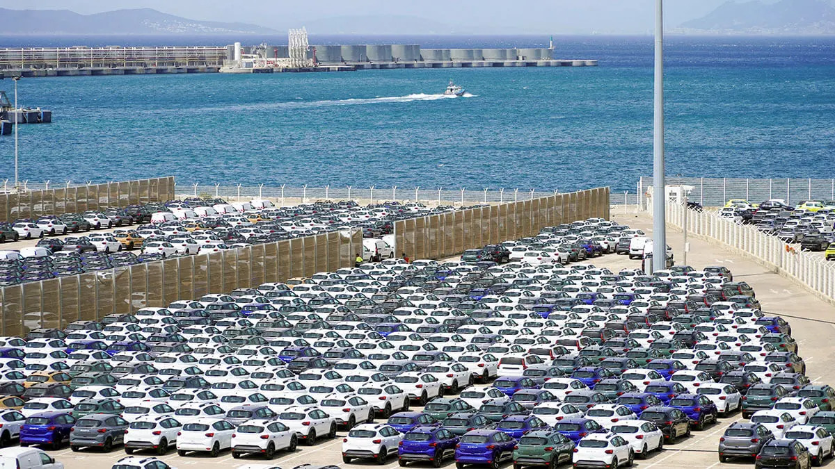 تقرير إسباني: المغرب يقترب من منافسة إسبانيا في صناعة السيارات الكهربائية والبطاريات