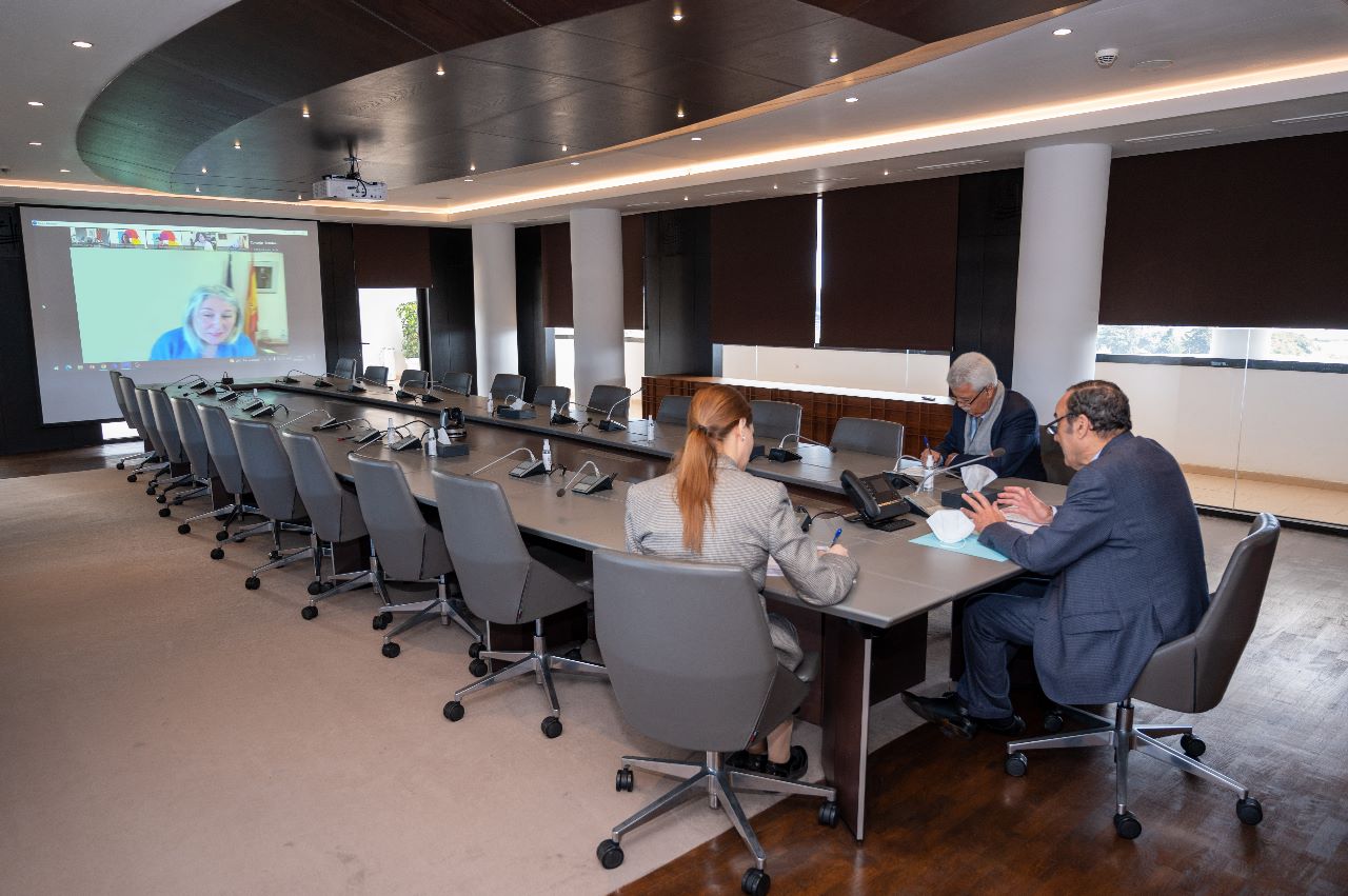 المالكي يبحث مع نظيرته الإسبانية سبل تعزيز التعاون الثنائي