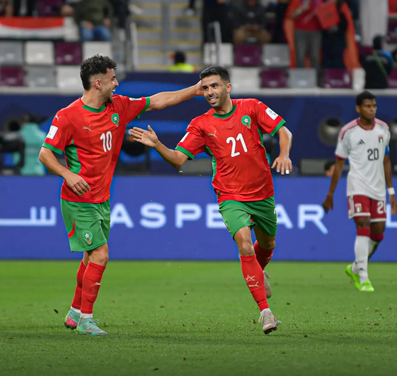 المنتخب المغربي يعبر إلى نهائي كأس العرب بثلاثية في شباك الإمارات