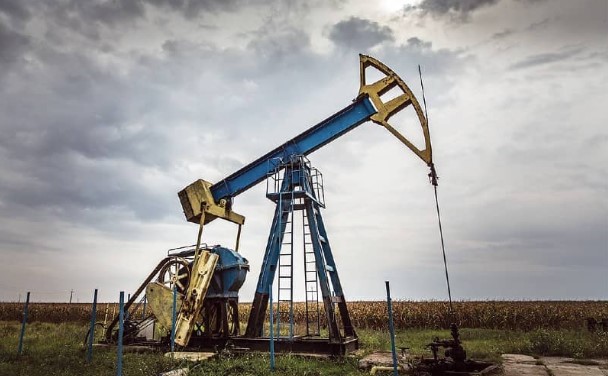 "بريداتور أويل أند غاز هولدينغ" توقع عقدا لاستغلال منصة حفر بئر للغاز بكرسيف