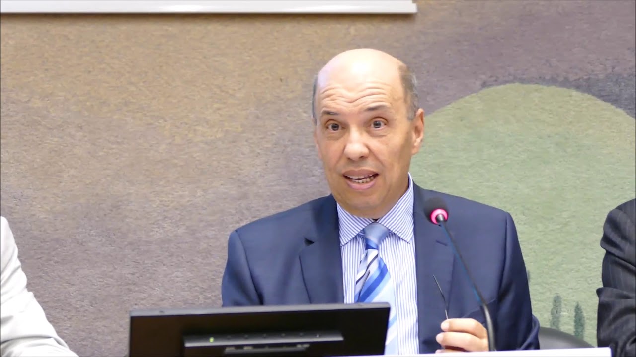 زنيبر: الجزائر مسؤولة عن ضمان الولوج الإنساني لمخيمات تندوف