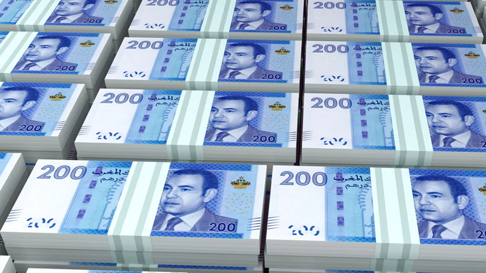 مركز أبحاث: عجز السيولة البنكية نجاوز 133 مليار درهم