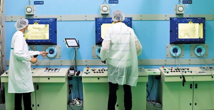 شهادة إيزو.. 6 مختبرات تابعة للمركز الوطني للطاقة والعلوم والتقنيات النووية تحصل عليها